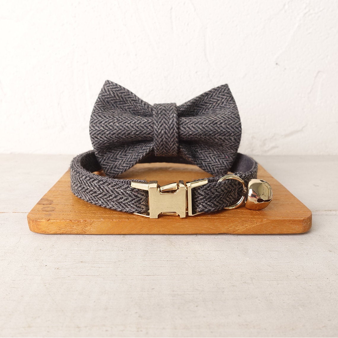 Detachable Bowtie Personalized Pet Collar Set