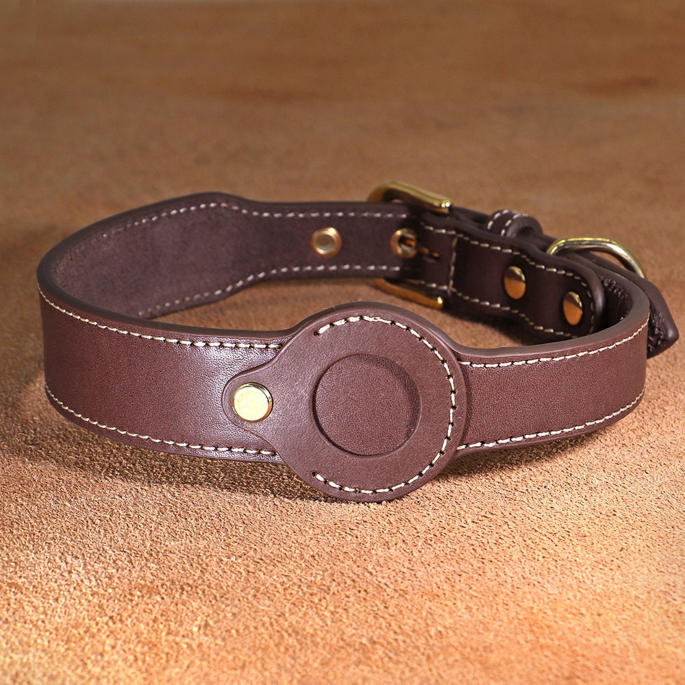 AirTag Compatible Leather Dog Collar in Black Leather and Brown Leather and Solid Pattern, Trendy Style for Medium to Large Dog